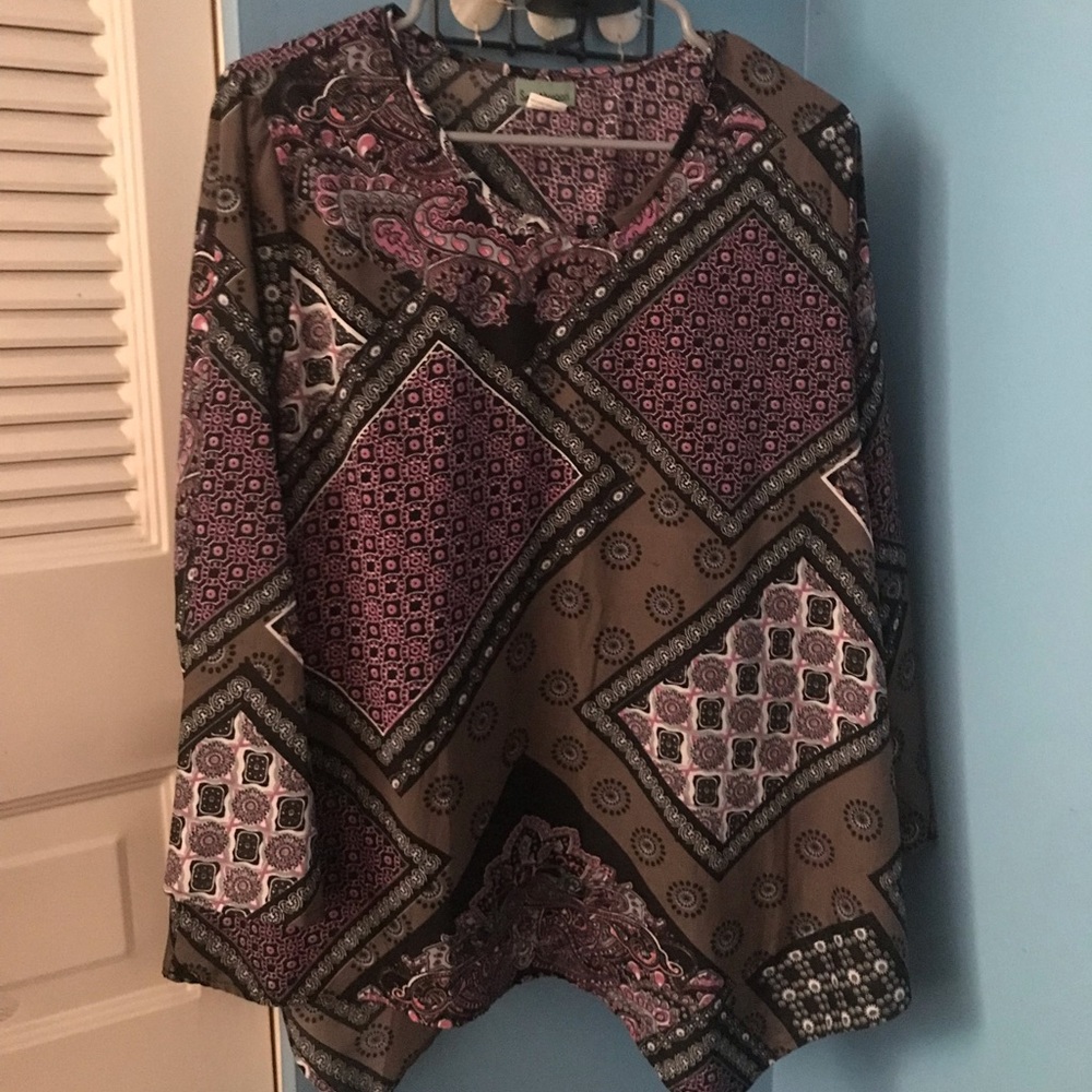 Sara Morgan Women’s Top